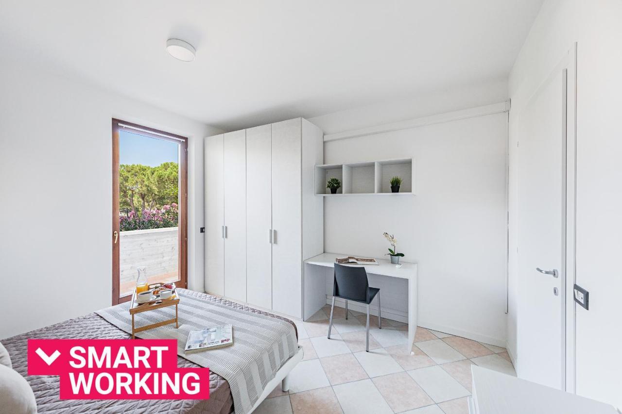 I Ciliegi 1-09 Con Piscina By Wonderful Italy Apartment Desenzano del Garda Ngoại thất bức ảnh