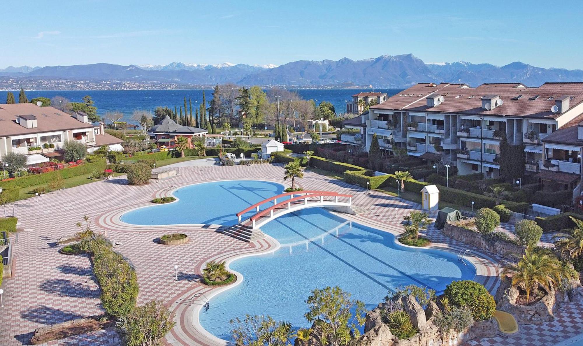 I Ciliegi 1-09 Con Piscina By Wonderful Italy Apartment Desenzano del Garda Ngoại thất bức ảnh